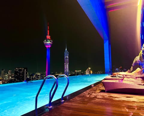 Pool view, Swimming pool