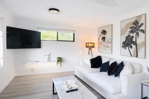 TV and multimedia, Living room, Photo of the whole room