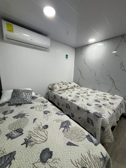 Family, furniture, towels