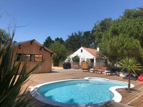Natural landscape, Garden, Balcony/Terrace, Garden view, Pool view, Swimming pool, Breakfast