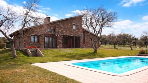Garden, Swimming pool
