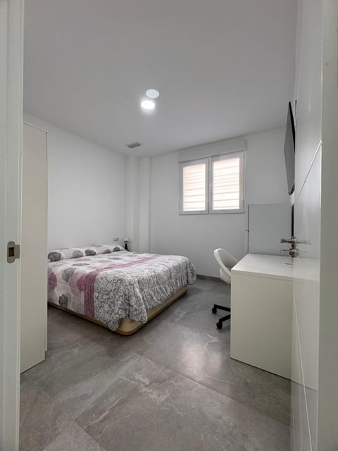 TV and multimedia, Bedroom