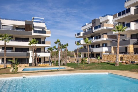 Property building, Pool view
