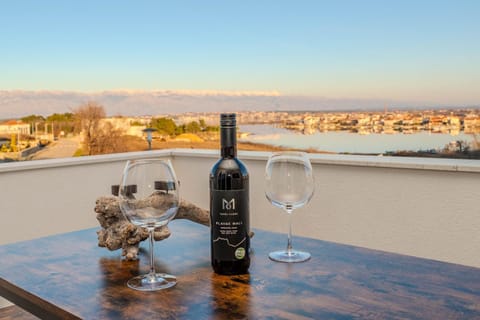 Balcony/Terrace, City view, Sea view