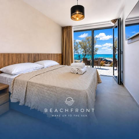 TV and multimedia, Bedroom, Sea view