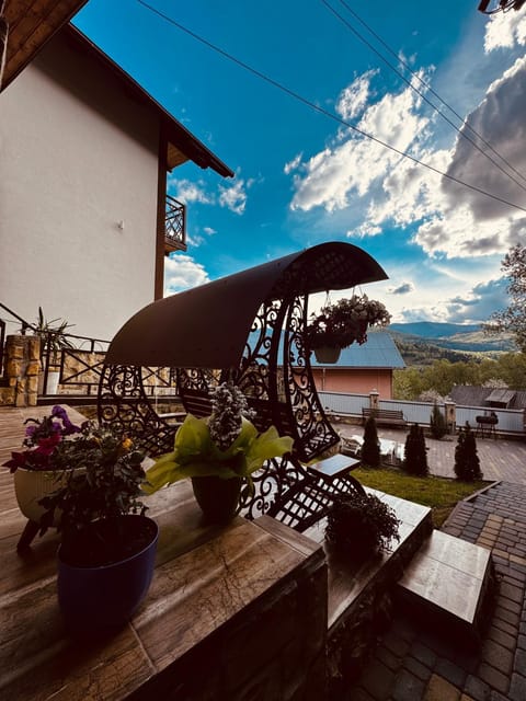 Garden, Garden view