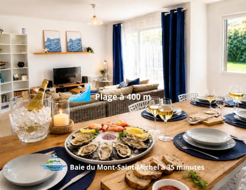 TV and multimedia, Living room, Food and drinks, Dining area, Food