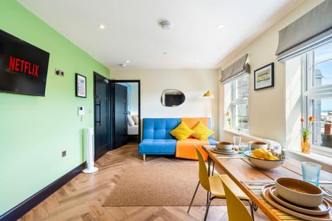 TV and multimedia, Kitchen or kitchenette