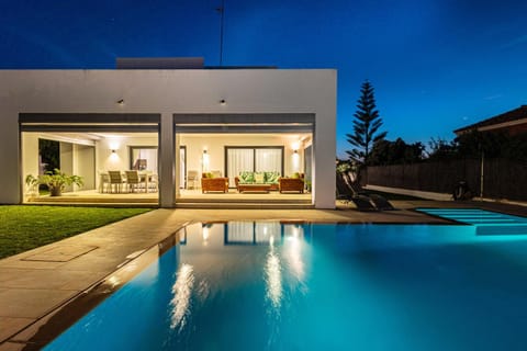 Night, Swimming pool