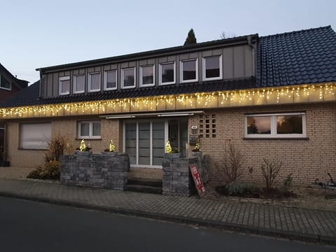 Property building, Facade/entrance, Day, Winter