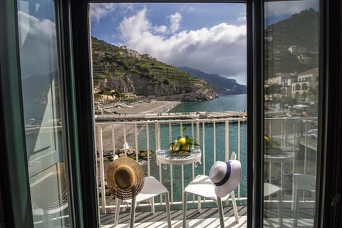 Day, Natural landscape, View (from property/room), Balcony/Terrace, Mountain view, Sea view