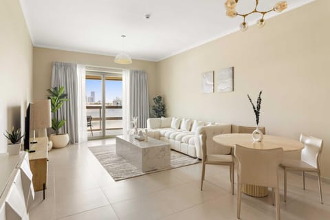 TV and multimedia, Balcony/Terrace, Living room, Dining area
