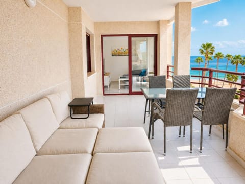 Balcony/Terrace, Seating area, Dining area, Sea view