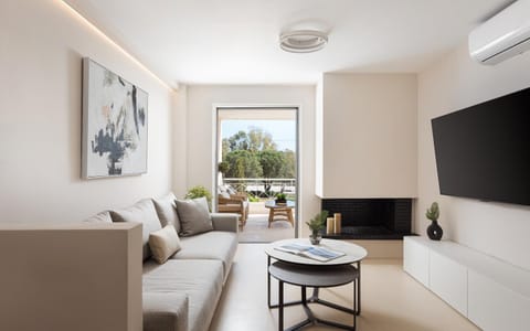 TV and multimedia, Living room, Seating area, air conditioner