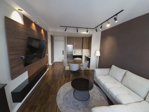 Communal lounge/ TV room, TV and multimedia, Living room