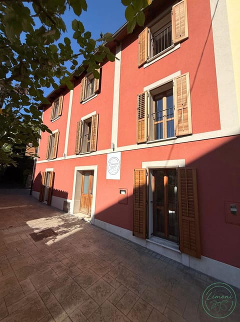 Property building, Day