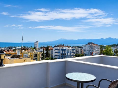 Day, Natural landscape, View (from property/room), Balcony/Terrace, Mountain view, Sea view