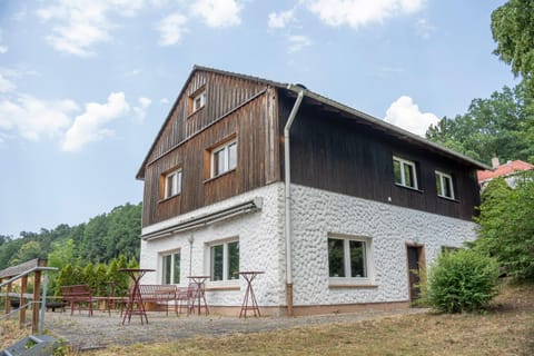 Property building, Facade/entrance, View (from property/room)