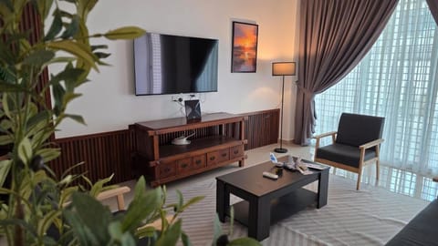 Communal lounge/ TV room, TV and multimedia, Living room, Seating area, Evening entertainment