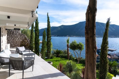 Patio, Natural landscape, Garden, Seating area, Mountain view