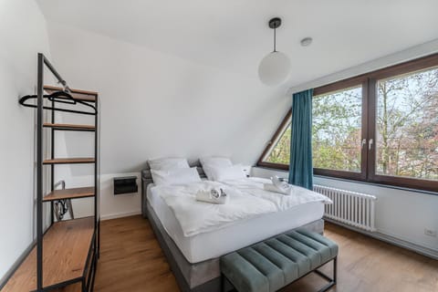 Bed, View (from property/room), Bedroom, wardrobe