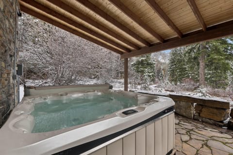 Day, Natural landscape, Winter, Hot Tub