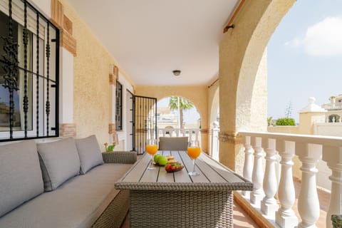 Day, Balcony/Terrace