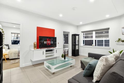 Living room, Evening entertainment, Entertainment