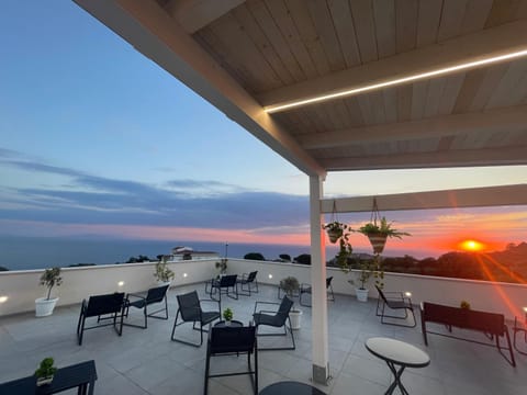 Balcony/Terrace, Sea view, Breakfast, Sunset