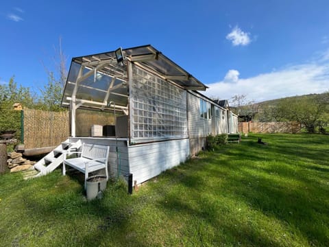 Property building, Balcony/Terrace