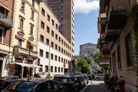 Property building, Neighbourhood, City view, Street view, Location