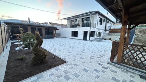 Property building, Garden, Garden view