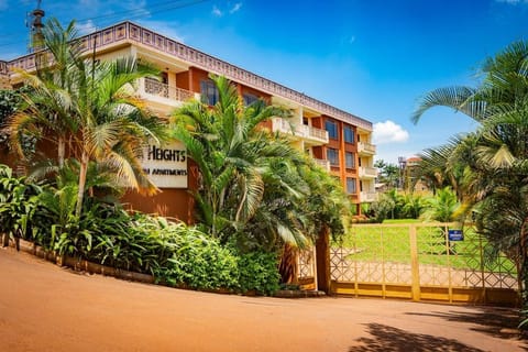 Property building, Day, Natural landscape, Garden, Lobby or reception, Garden view