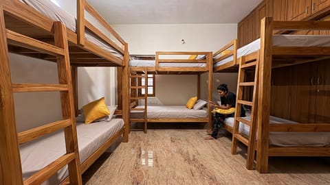 bunk bed
