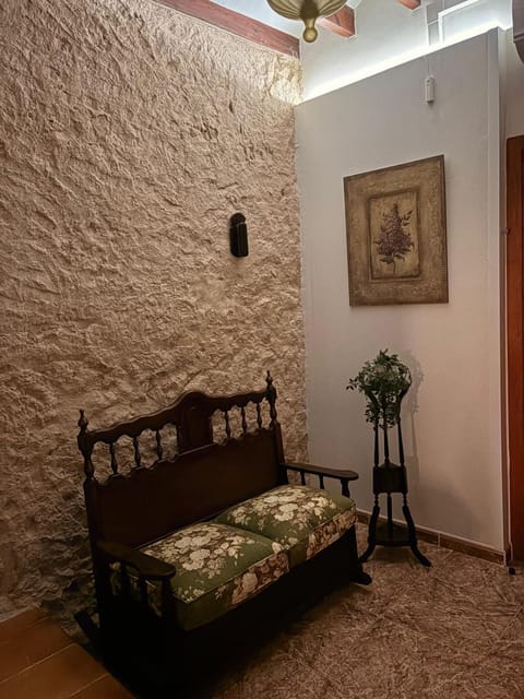 Lobby or reception, Photo of the whole room