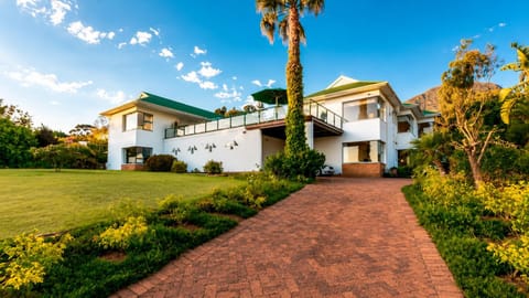 Property building, Day, Garden view