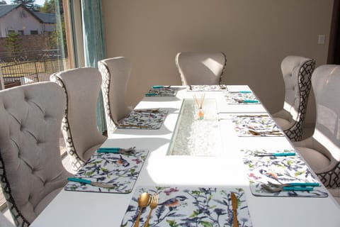 Dining area, Dinner