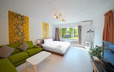 Living room, Photo of the whole room, Seating area