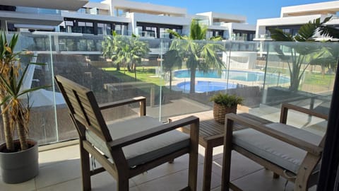 View (from property/room), Balcony/Terrace, Pool view