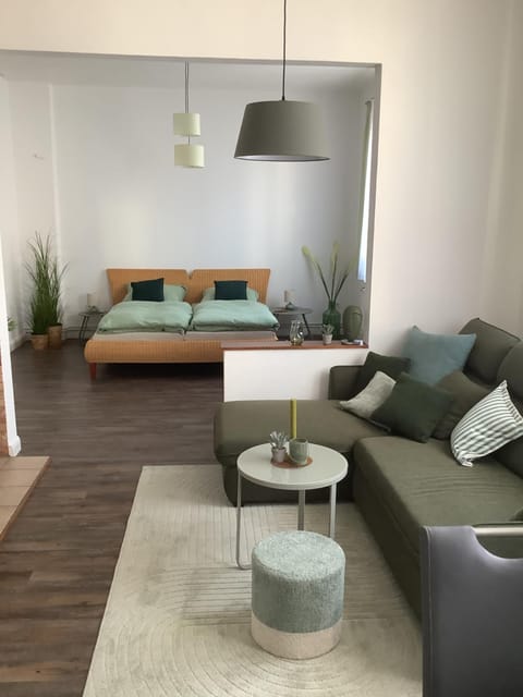 Living room, Photo of the whole room