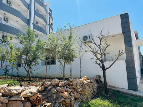 Garden, Garden view