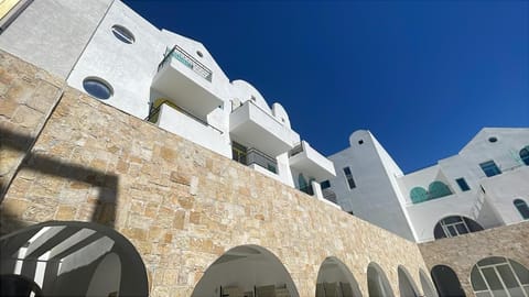 Property building, Landmark view