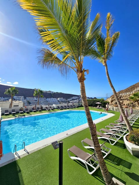 Pool view, Swimming pool, Swimming pool