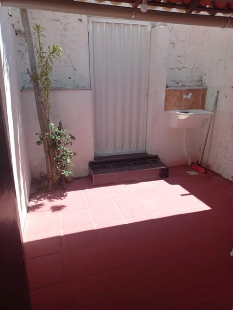 Property building, Patio, Facade/entrance