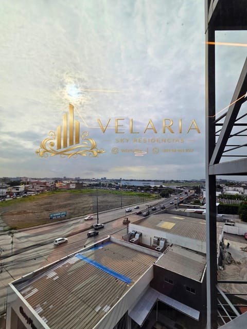 Bird's eye view, View (from property/room), City view, Landmark view, Street view, Quiet street view