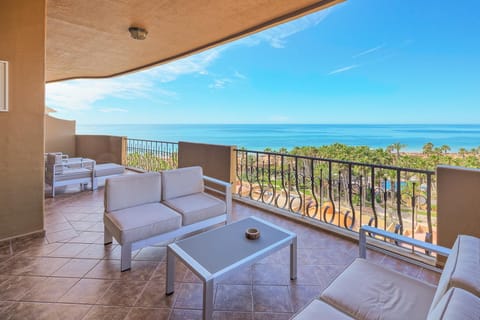 Natural landscape, Balcony/Terrace, Sea view