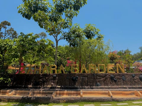 Nearby landmark