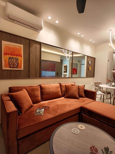 Living room, Seating area, Dining area, air conditioner