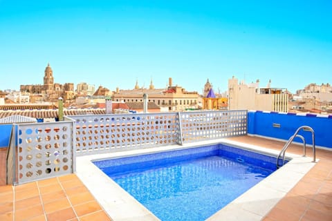 Pool view, Swimming pool