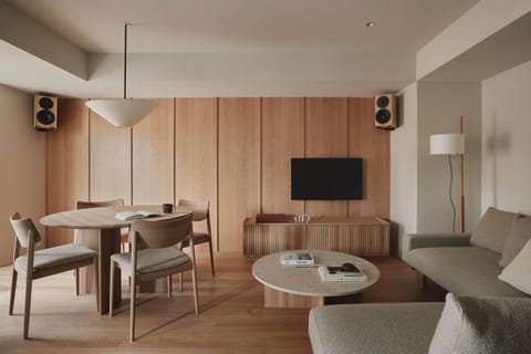 TV and multimedia, Living room, Dining area